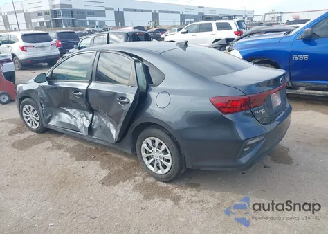 2021 Kia Forte Fe z USA, uszkodzony, nr VIN 3KPF24AD4ME314180